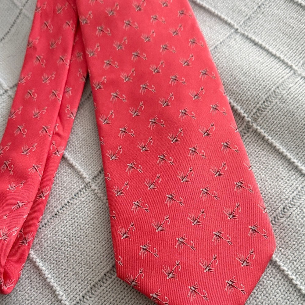 Bird Dog Bay Elegant Red Floral Men's Tie